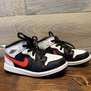 Nike Air Jordan 1 Mid Shoes Toddler Size 9C Black White Red 640735-075 Kids